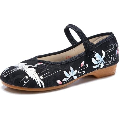 Crane Embroidered Ladies Canvas Ballerinas Shoes Super Light Weight Women Casual Ballet Flats Comfortable Soft Driving Flats
