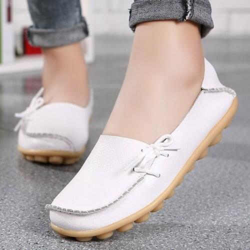 Women Flats Shoes Fashion Comfortable Casual Shoes Female PU Leather Flat Heel Loafers Soft Bottom Mother Shoes Plus Size