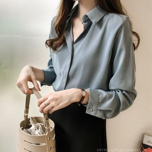 Spring Womens blouse White Shirt Loose Top Design Niche V-neck Chiffon Student Bottoming Shirt