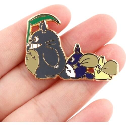 DZ2162 Japanese Anime Jewelry Cute Pins for backpacks Lapel Enamel Pins and Brooches for Woman Bags Badge Friend Kids for Gifts
