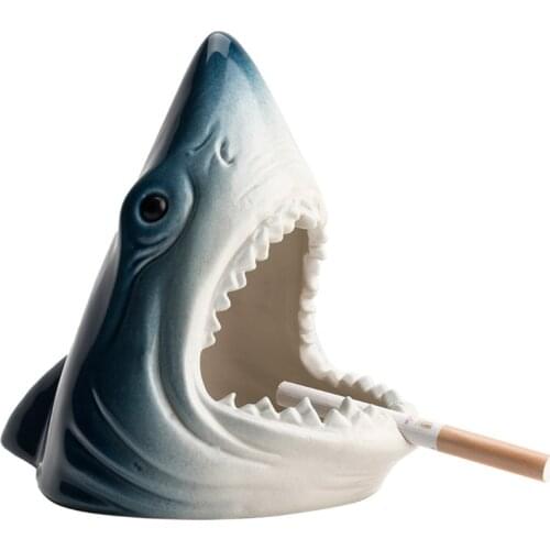 Ashtray,Creative Shark Head Shape Ashtray Desk Crafts Decorative Portable Decorative