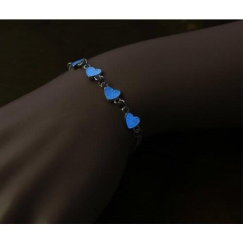 Glow In The Dark Luminous Bracelet Girl Friend Gift Bracelets Star Heart Fluorescent Sweet Wristband Night Club Bar Party Favors