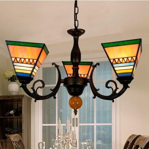 European-Style Creative Tiffany Colored Glass Restaurant Bedroom Bar Club Internet Cafe Three-Head Art Chandelier