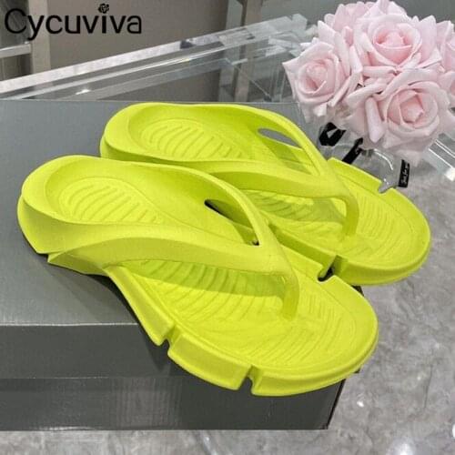 Cycuviva Women's Flip Flops