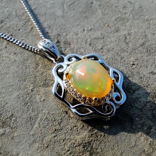 925 Sterling Silver Unique Design Oval Shaped 7x9mm Stand Alone Gemstone Vintage Jewelry Ethiopia Natural Opal Pendant