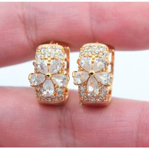 Gold Color Women Fashion White Cubic Zirconia CZ Flower Huggie Hoop Wedding Earrings