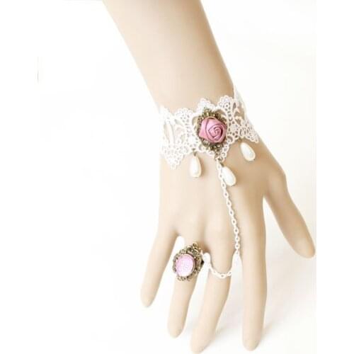 Retro lace Bridal Bracelet Ring Set Wedding Accessory Crystal Bangle Ring Set Luxury