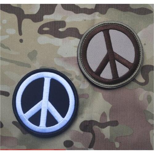 3D Embroidery Patches Loops And Hook Peace Sign Patches Anti War Logo Embroidered Patches Armband Badges