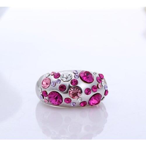 Elva Dong White Rings