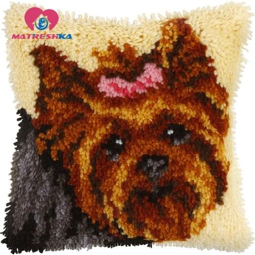 Puppy pillow embroidery latch hook rugs carpet embroidery pillow cross stitch needlework button package do it yourself home deco