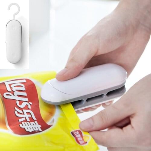 Kitchen Gadgets Mini Sealing Machine Portable Heat Sealer Plastic Package Storage Bag Handy Sticker and Seals for Food Snack