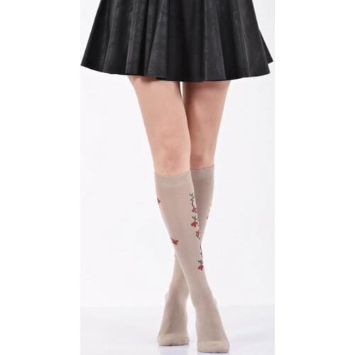 Idilfashion Women Hand Red Floral Below-Knee Stocking-Beige-B-ART013 (3'LÜ PACKAGE)