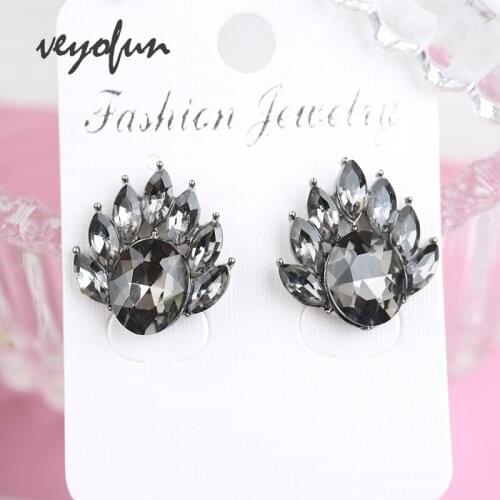 Veyofun Lovely Bear Paw Shape Crystal Stud Earrings for Women Fashion Jewelry Wholesale Brinco