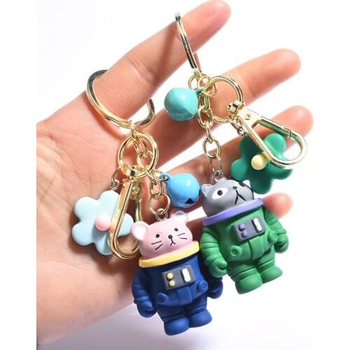 New Cartoon Panda Mouse Astronaut Animal Doll Keychain Resin Pendant Cartoon Car Key Ring Buckle