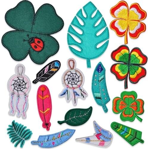 Leaf Feather Embroidered Cloth Stickers Computer Emboridery Label Tape Clothing DIY Patch