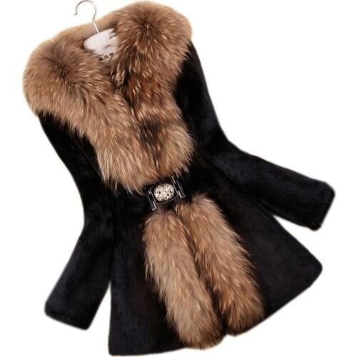 Autumn Ladies' Nature Rabbit Fur Coat Jacket Raccoon Fur Collar Winter Women Fur Trench Outerwear Coats Plus Size 4XL 5XL