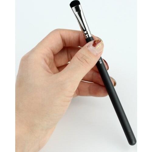 1pc Eyeshadow makeup brushes Smudge detail eye smoky make up brush cosmetic tool professional High quality M214