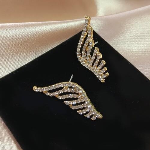 New Gothic Temperament Earrings Han Edition Personality Contracted Joker Butterfly Wings Stud Earrings Ins Wind Fairy Eardrop