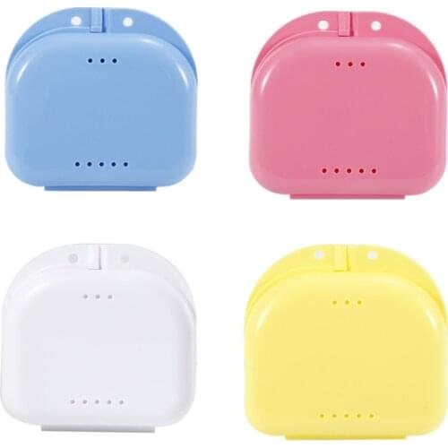 4 Colors to Choose Small Size Denture Container Easy to Carry Wherever Convenient to Clean Smooth Edge Will Not Hurt You