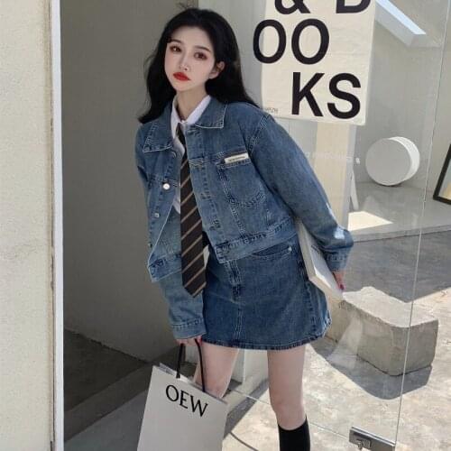 Celebrity denim jacket female ins Fried street spring in 2021, the new wind Polo collar jacket restoring ancient ways