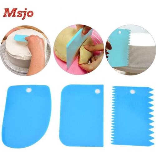 Msjo 3 Pcs/set Dough Cutter Plastic Cake Cream Scraper Icing Fondant Scraper Smooth Spatulas Cutter Baking Cake Decorating Tools