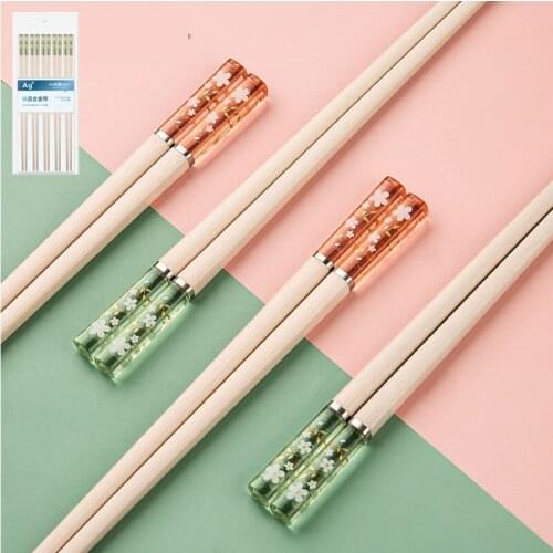 5 pairs of Japanese-style sakura chopsticks, reusable dishwasher safe non-slip 24cm long glass fiber sushi stick tableware
