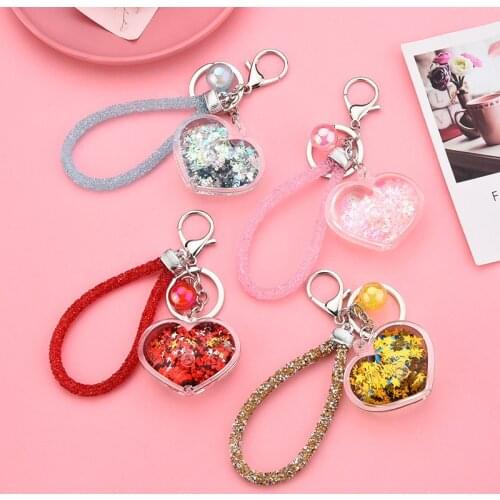Fashion Heart Quicksand Keychain Women Girls Floating Liquid Heart Key Chain Ring Creative Car Bag Acrylic Keyring Gifts