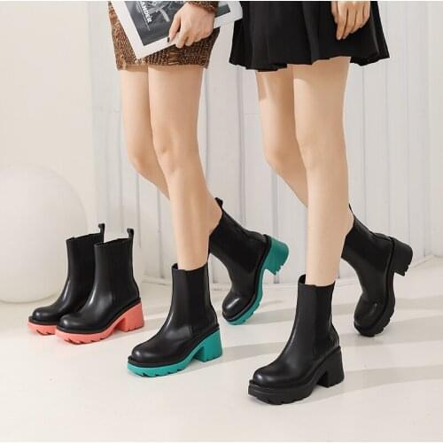 QZYERAI New Autumn Winter Brand Women Chelsea Boots Genuine Leather Thick Heel Platforms Shoes Woman Motorcycle Non-slip Boot