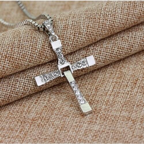 Fast And The Furious Dominic Toretto Vin New Movie Jewelry Classic Rhinestone Pendant Cross Necklaces High Quality Gift