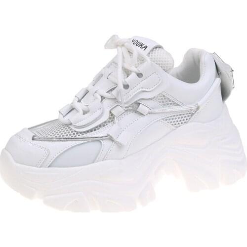 Krasovki White Black Sneakers Genuine Leather Women Boots Ankle Shoes Autumn Winter Motorcycle Punk Platform Heel Shoes Chunky