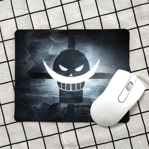 High Quality One Piece Flag Zoro Customized Laptop Gaming Mouse Pad Top Selling Wholesale Gaming Pad Mouse