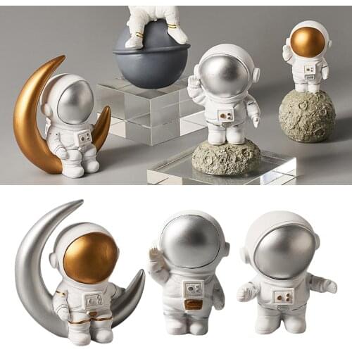 Nordic Resin Creative Astronaut Sculpture Figurine Art Craft Desktop Home Office Decoration Birthday Gift for Boys