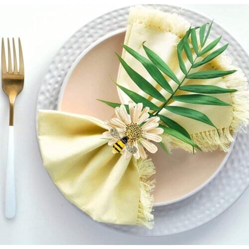 MLGB Set of 6 Daisy Sunflower Napkin Rings Gold Bee Napkin Ring Holders for Formal or Casual Dinning Table Decor