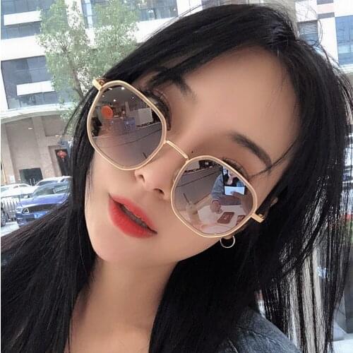 2021 Fashion Polygon Women Sunglasses Vintage Irregular Big Frame Eyewear Trending Ladies Shades Clear Ocean Lenses Sun Glasses