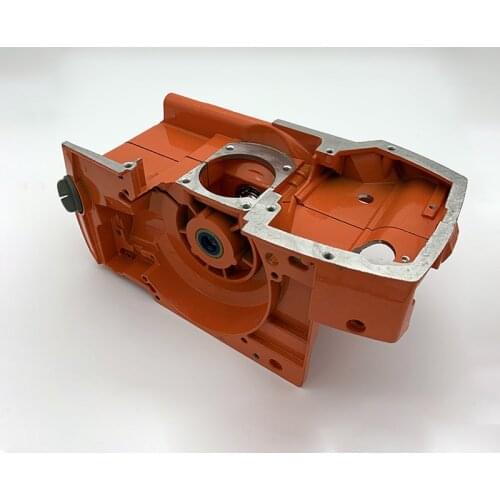 HUNDURE Crankcase Crank Case Engine Motor Housing For HUSQVARNA 61 268 272 272XP Chainsaw Spare Parts