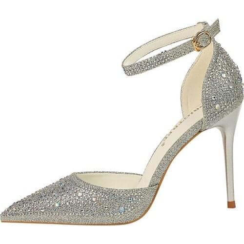 2019 New Summer Korean Fashion Rhinestone Pointed Silver Girl High Heel Sandals Wild Word Buckle With Single Shoes