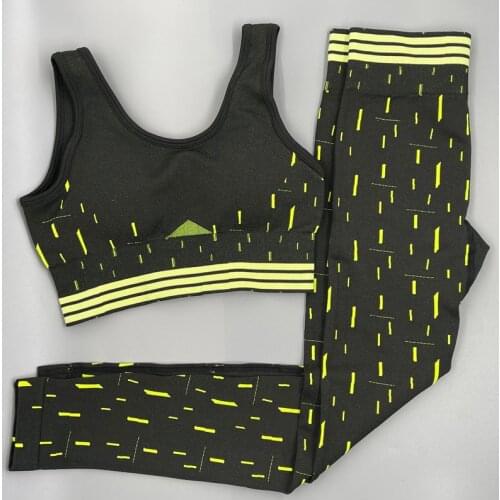 Women Fluorescent Seamless Yoga Set Fitness Clothing Sportswear Gym Leggings + Padded Strappy Sports Bra Fitness Yoga Suit