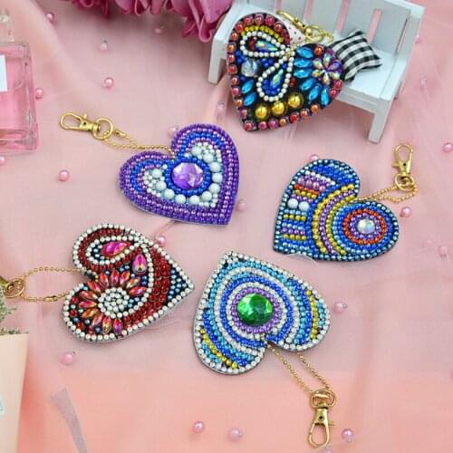 Diamond Keychains Heart Pattern 5PCS Keyrings Diamond Painting Cross Stitch Embroidery Bag Pendant Ornament Jewelry YSK12