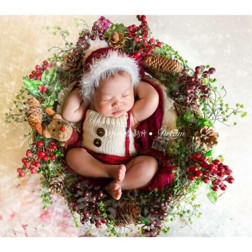 Vintage Christmas Bonnet Set Burgundy Romper Set Baby Girl Or Boy Santa Claus Outfit Newborn Hat Newborn Overalls Photo Props