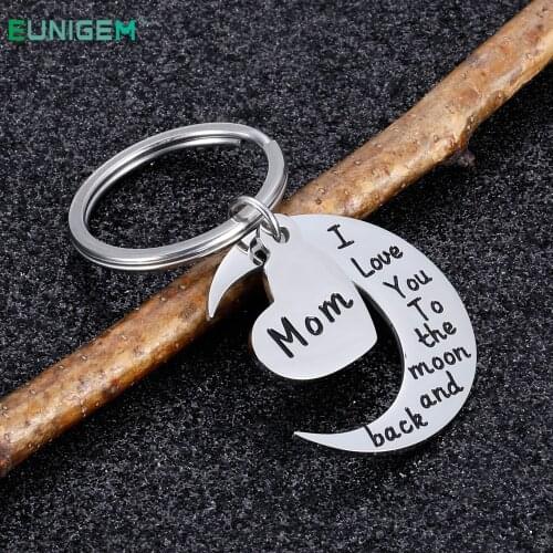 Mothers Day Gift Keychain for Mother Mum Grandma Her From Daughter and Son I Love You To The Moon and Back Key Chain Ring