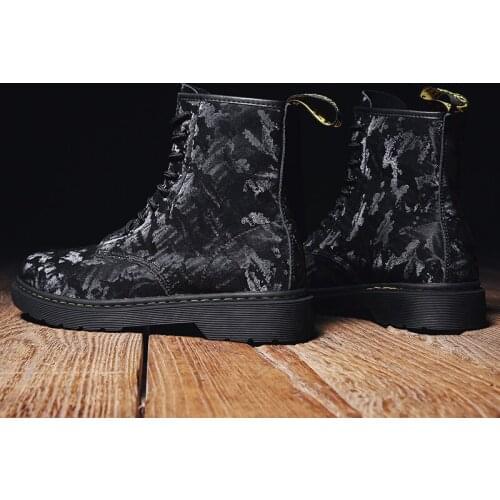 Men Casual Zapatillas Casual Mens Sneakers Mens Shoes Slip On Fashion For Men Boots Leather Sapatos Male Shoe Leisure