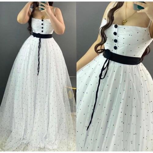 Elegant Long Tulle A-Line Spaghetti Strap Evening Dresses White Corset Back V-Neck Abendkleider Formal Party Gown for Women