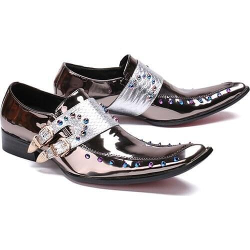 Italy 2020 Designer Men Formal Beading Derby Shoes Runway Genuine Leather Rivet Business Man Wedding Party Dress Shoes Plus Size