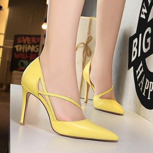 2019 Stylish High Heels Delicate High Heel With Shallow Pointed Womens Shoe Hollow Single Shoes Sexy Stiletto Heel Sandals