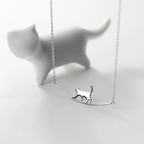 New Fashion Cat Curved Simple Personality Silver Color Jewelry Ladies Cute Animal Walking Cat Clavicle Chain Necklaces muince