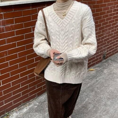 Vintage Womans Jersey 2020 Korean Casual V-neck Solid Twist Long Sleeve Oversized Warm Sweaters Female All Match Jumper YYQX66