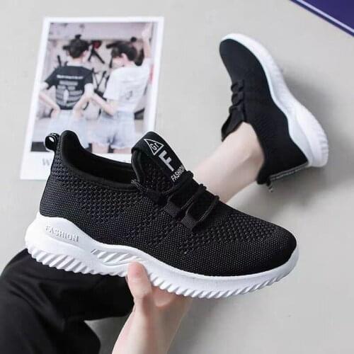 Womens shoes tide shoes net red 2021 new breathable shoes women flying knitting shoes women casual sports shoes women