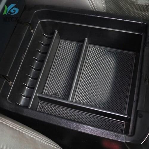 Non-Slip Central Armrest Container Stowing Box Without Refrigerator For toyota Land Cruiser Prado FJ150 FJ 120 2003-2008 2019