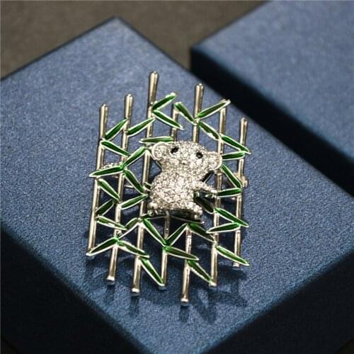 Rotating brooch 2019 Korean new koalas with zircon inlaid fashion corsage jackets pin women wholesale