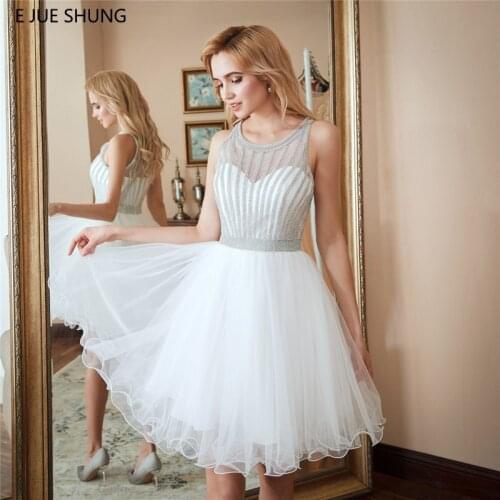 E JUE SHUNG White Short Prom Dresses 2018 Tulle Crystals Short Cocktail Party Dresses Elegant Graduation Dresses Real Picture